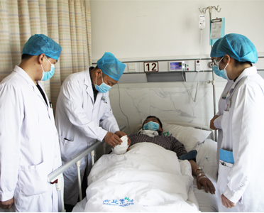 创伤显微手足外科